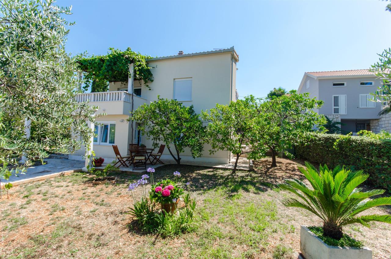 Apartments Maja Trogir Exterior foto