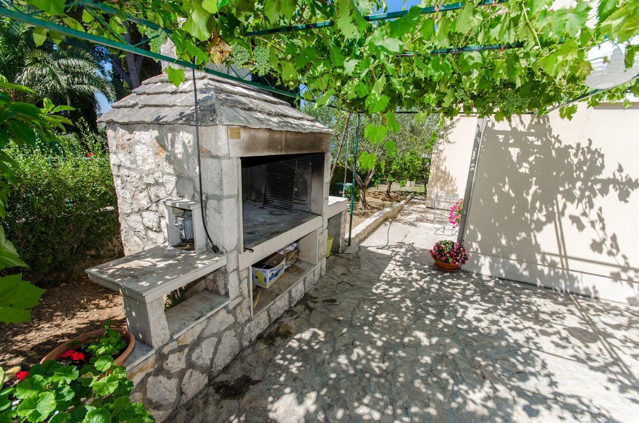 Apartments Maja Trogir Exterior foto