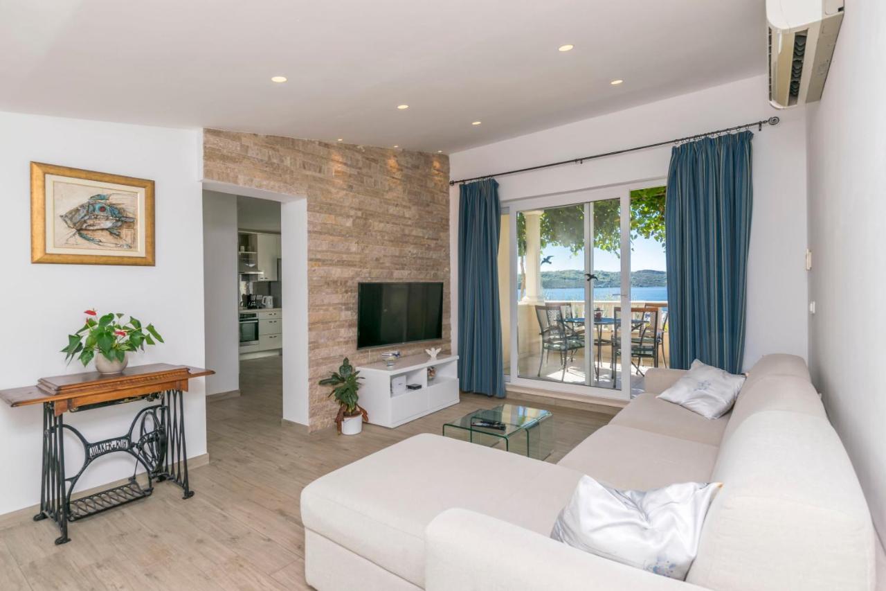 Apartments Maja Trogir Exterior foto