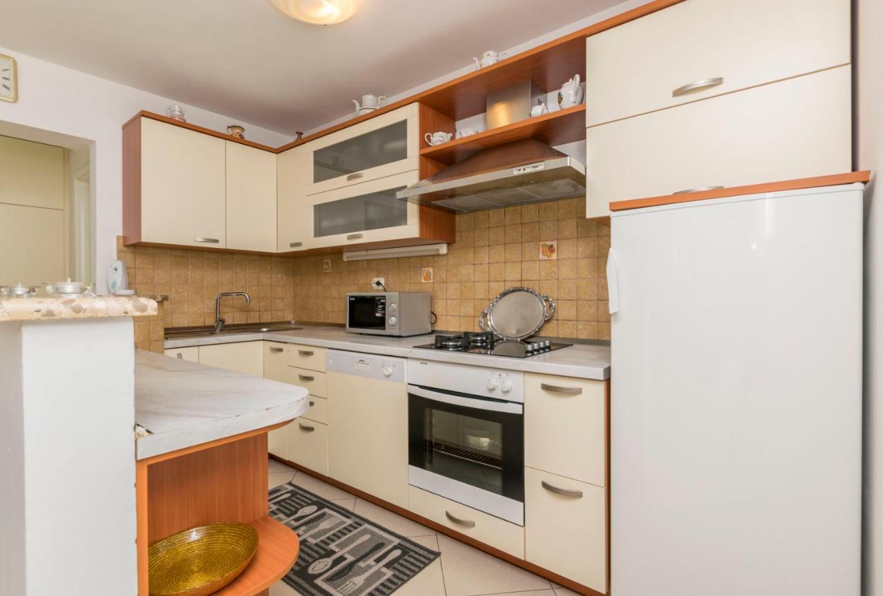 Apartments Maja Trogir Exterior foto